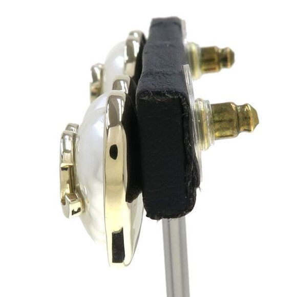 Chanel B22cearrings - Picture 2 of 8